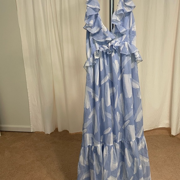 Abercrombie & Fitch Blue and White Maxi Dress - Picture 4 of 6